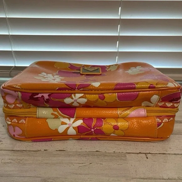 Roxy Quicksilver Floral Cosmetic Luggage Bag for Travel - Picture 5 of 12